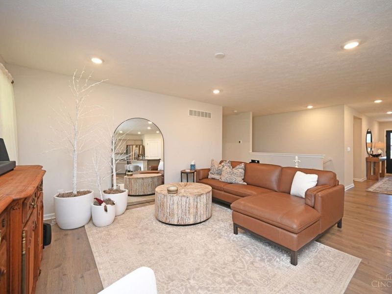 101 River Heights Drive, New Richmond, OH 45157 Photo 9