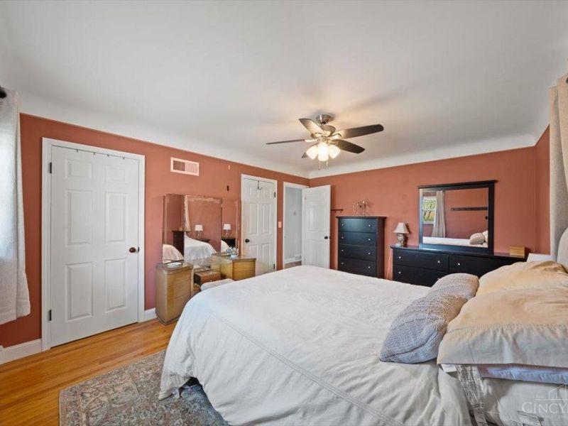 113 Siebenthaler Avenue, Reading, OH 45215 Photo 13