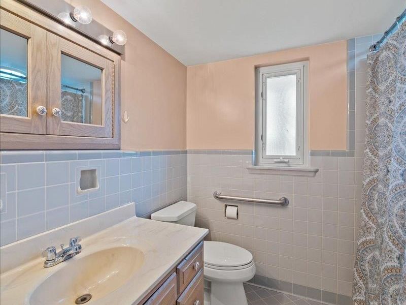 113 Siebenthaler Avenue, Reading, OH 45215 Photo 16