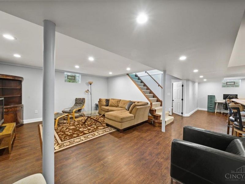 113 Siebenthaler Avenue, Reading, OH 45215 Photo 18