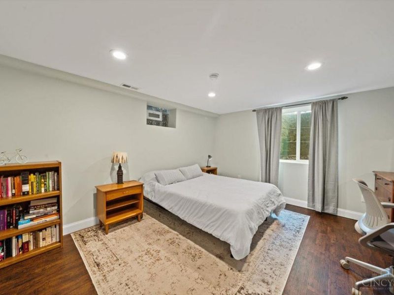 113 Siebenthaler Avenue, Reading, OH 45215 Photo 24