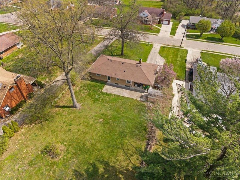 113 Siebenthaler Avenue, Reading, OH 45215 Photo 30