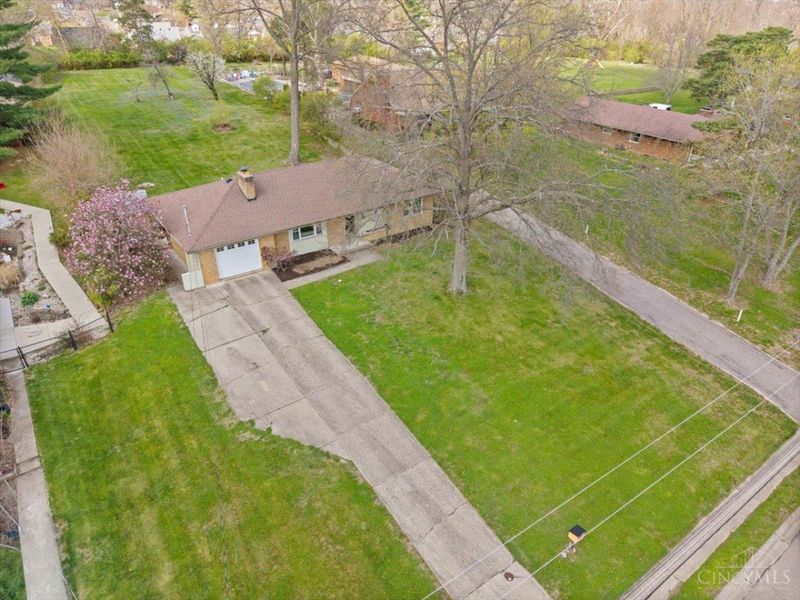 113 Siebenthaler Avenue, Reading, OH 45215 Photo 32