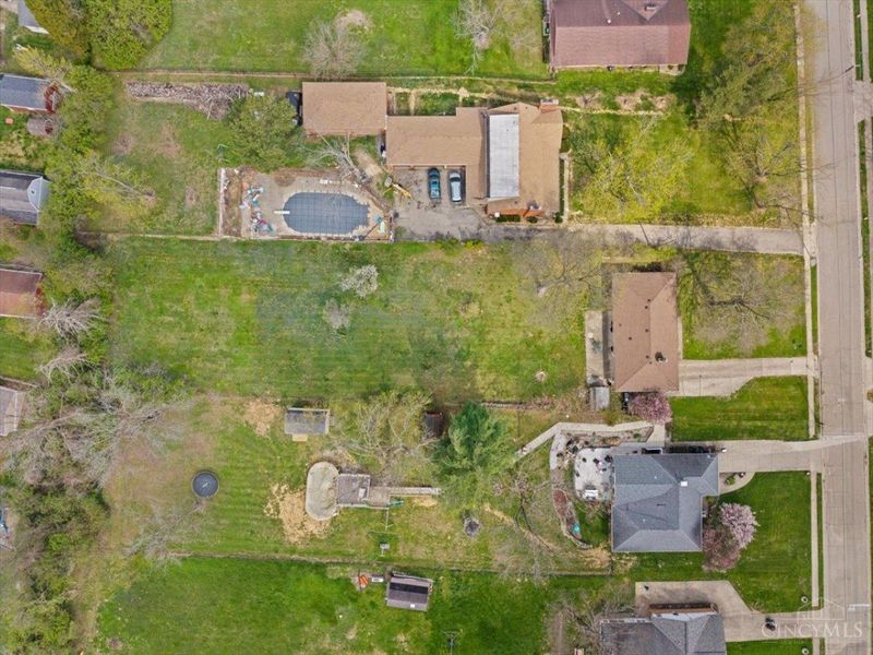 113 Siebenthaler Avenue, Reading, OH 45215 Photo 33