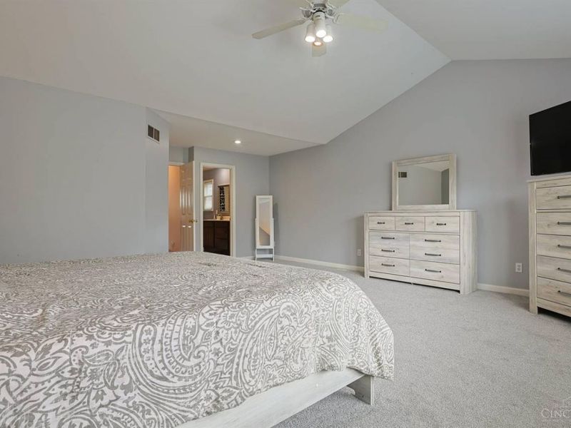 518 Missouri Avenue, Cincinnati, OH 45226 Photo 14