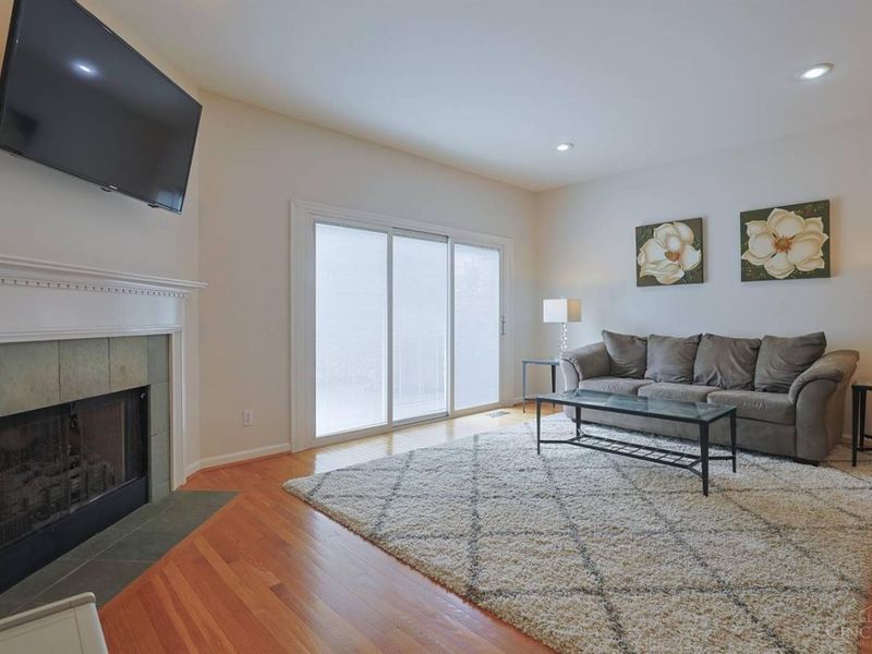 518 Missouri Avenue, Cincinnati, OH 45226 Photo 4