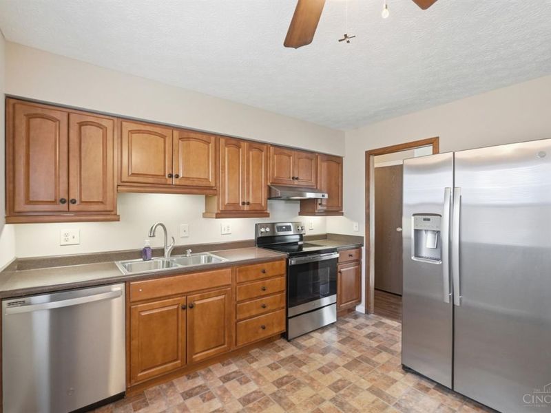 6606 Knottypine Drive, Cincinnati, OH 45230 Photo 17