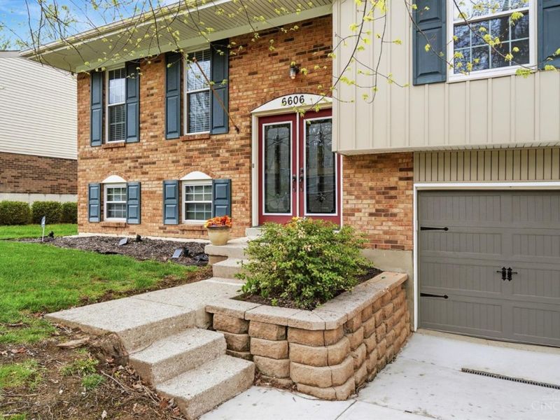 6606 Knottypine Drive, Cincinnati, OH 45230 Photo 4