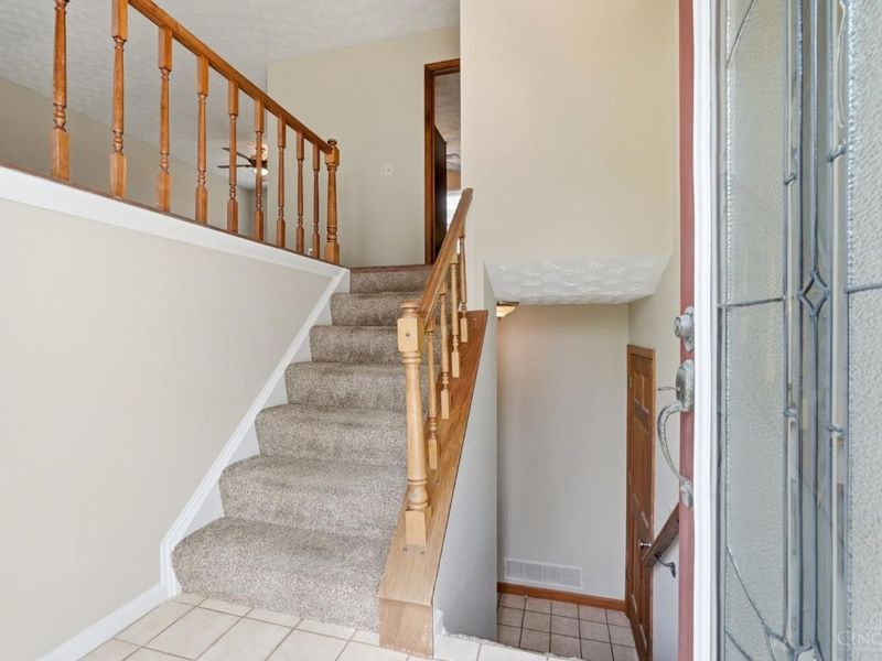 6606 Knottypine Drive, Cincinnati, OH 45230 Photo 8