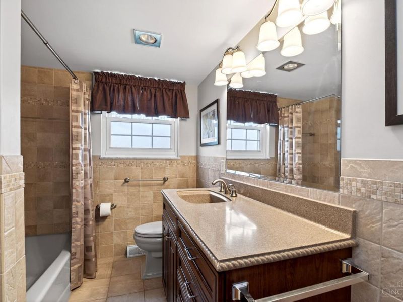 12139 Dorset Drive, Cincinnati, OH 45241 Photo 32