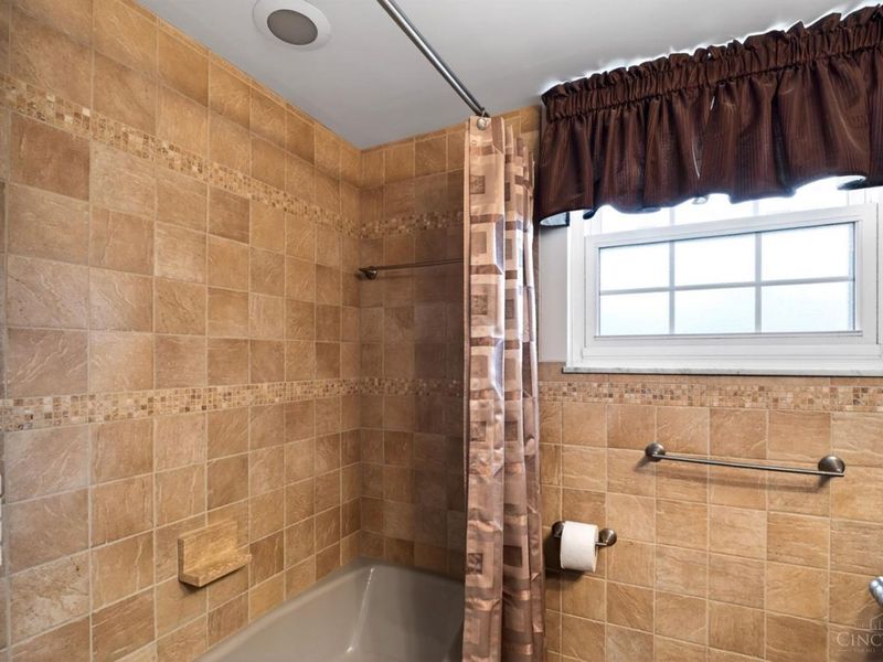 12139 Dorset Drive, Cincinnati, OH 45241 Photo 33