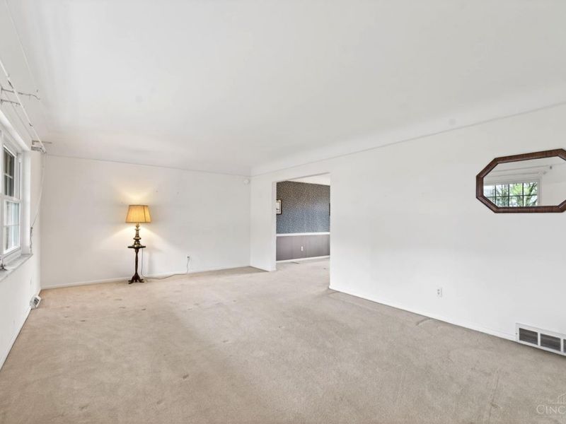 12139 Dorset Drive, Cincinnati, OH 45241 Photo 9