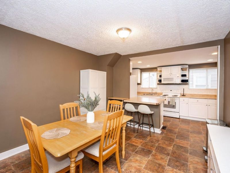 6848 Somerset Drive, Springfield Twp., OH 45224 Photo 12