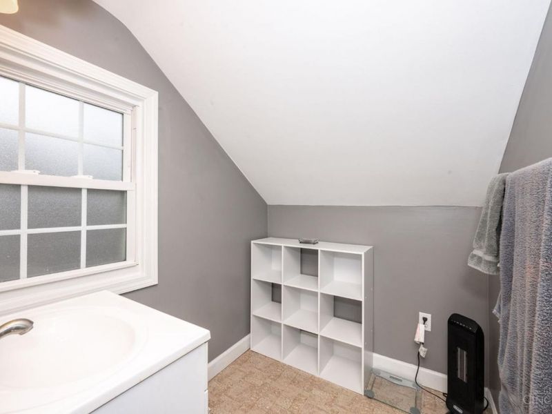 6848 Somerset Drive, Springfield Twp., OH 45224 Photo 27