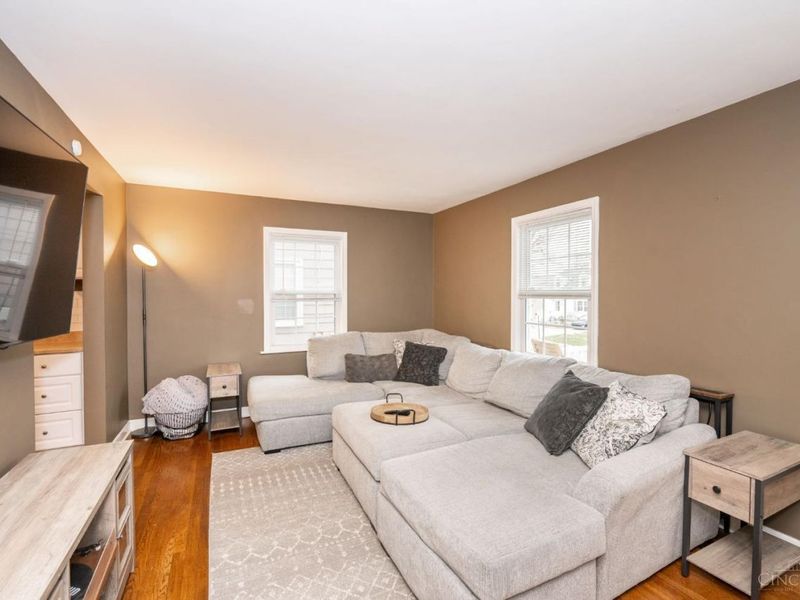 6848 Somerset Drive, Springfield Twp., OH 45224 Photo 7