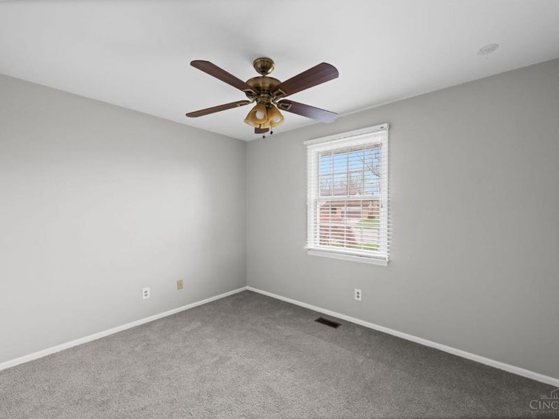 9272 Erin Drive, Colerain Township, OH 45251 Photo 8