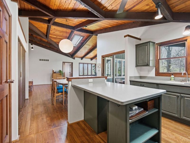 10331 Fields Ertel Road, Symmes Township, OH 45140 Photo 8