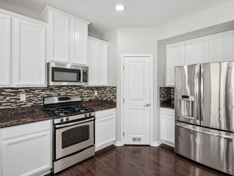 176 Stone Ridge Boulevard, South Lebanon, OH 45065 Photo 9