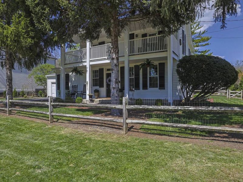 4057 Walton Creek Road, Columbia Twp, OH 45227 Photo 2