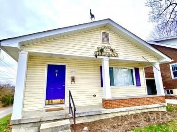 17 W Collins Street, Oxford, OH 45056
