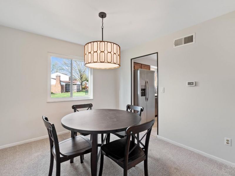 1990 Lady Ellen Drive, Anderson Twp, OH 45230 Photo 6