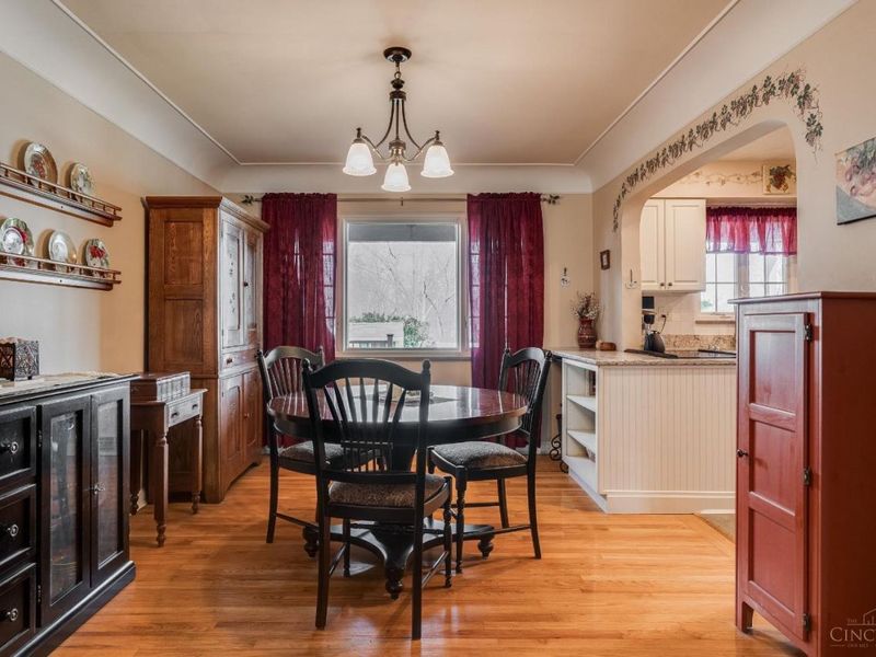 46 Forest Avenue, Cincinnati, OH 45215 Photo 12