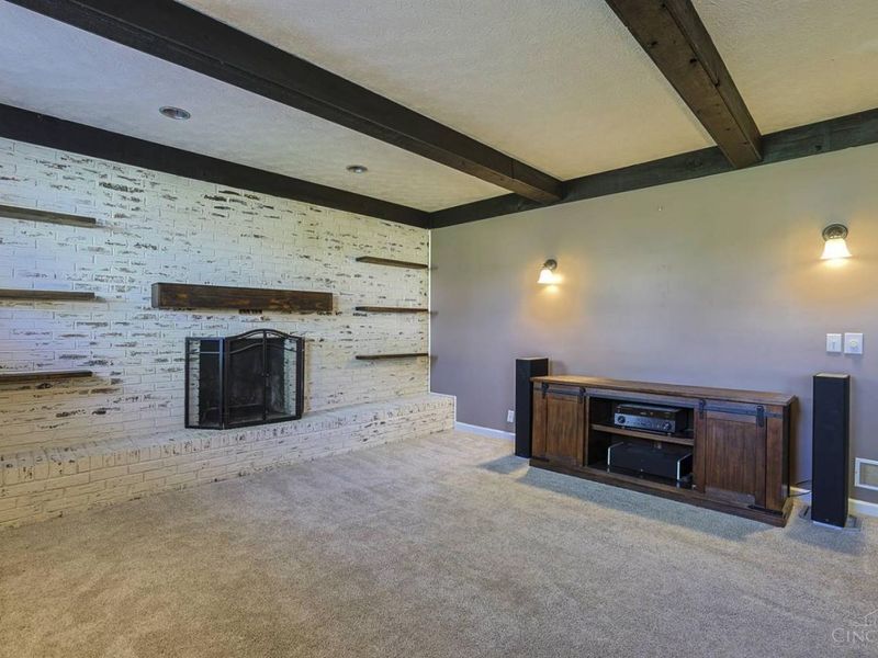 5920 Embassy Drive, Fairfield, OH 45014 Photo 12