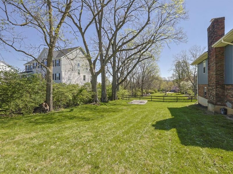 5920 Embassy Drive, Fairfield, OH 45014 Photo 38