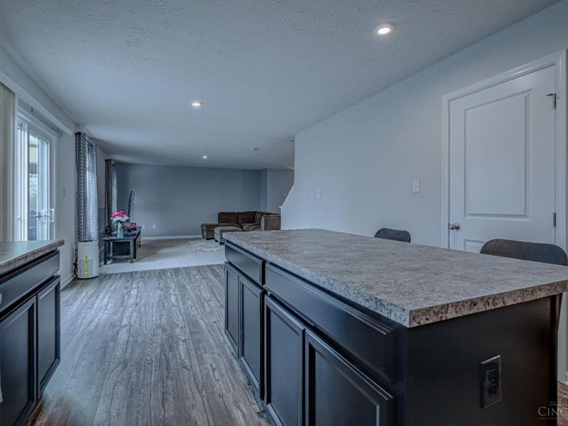 5821 Woodcreek Drive, Franklin, OH 45042 Photo 13