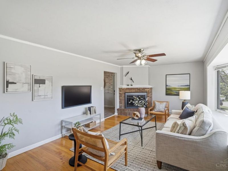 6140 Sharlene Drive, Green Township, OH 45248 Photo 3