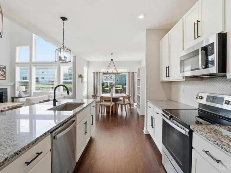 1479 Englewood Court, Maineville, OH 45039 Photo 10