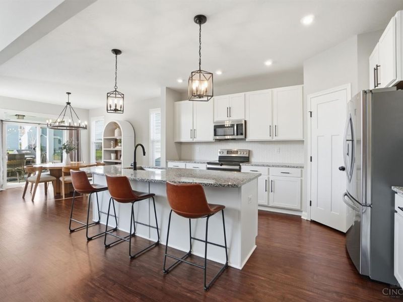 1479 Englewood Court, Maineville, OH 45039 Photo 8