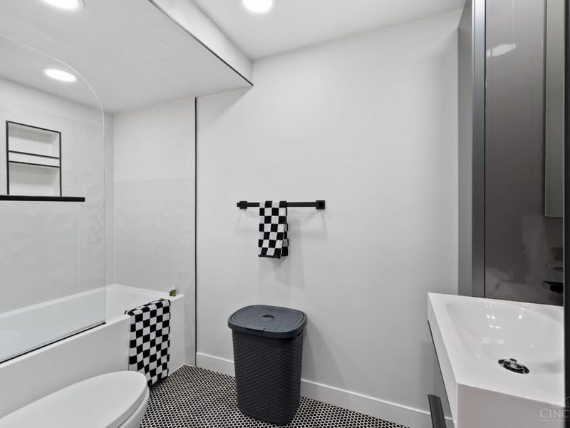 10228 Hightower Court, Montgomery, OH 45249 Photo 23