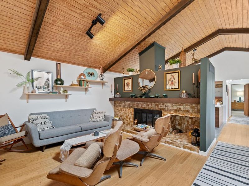 10228 Hightower Court, Montgomery, OH 45249 Photo 8