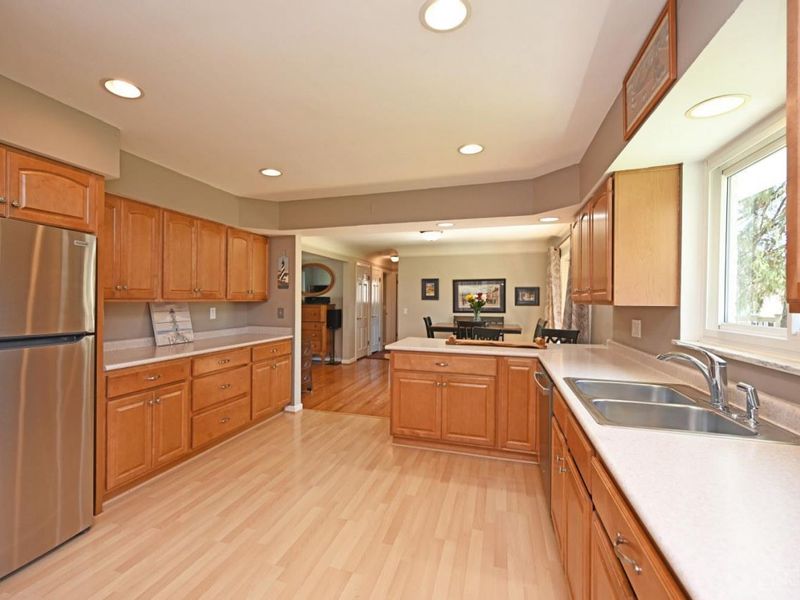 8851 Roundhill Road, Sycamore Township, OH 45236 Photo 10