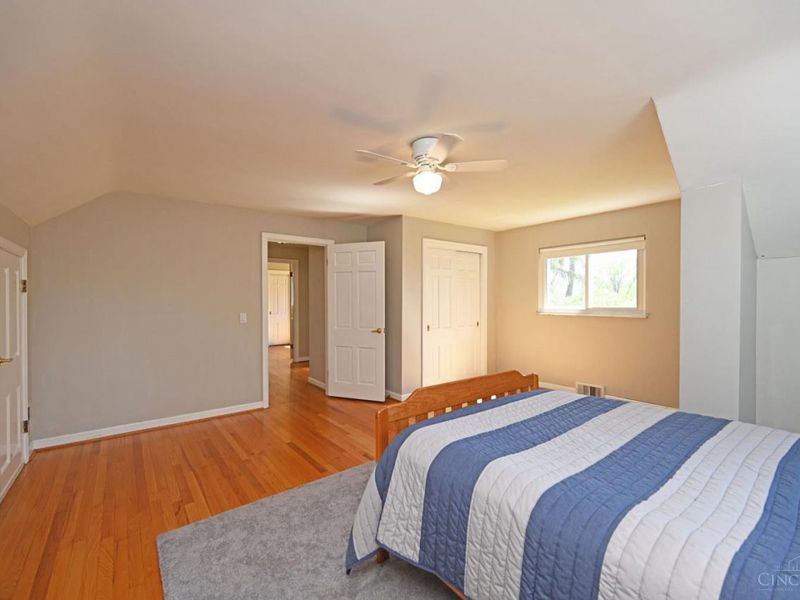 8851 Roundhill Road, Sycamore Township, OH 45236 Photo 21