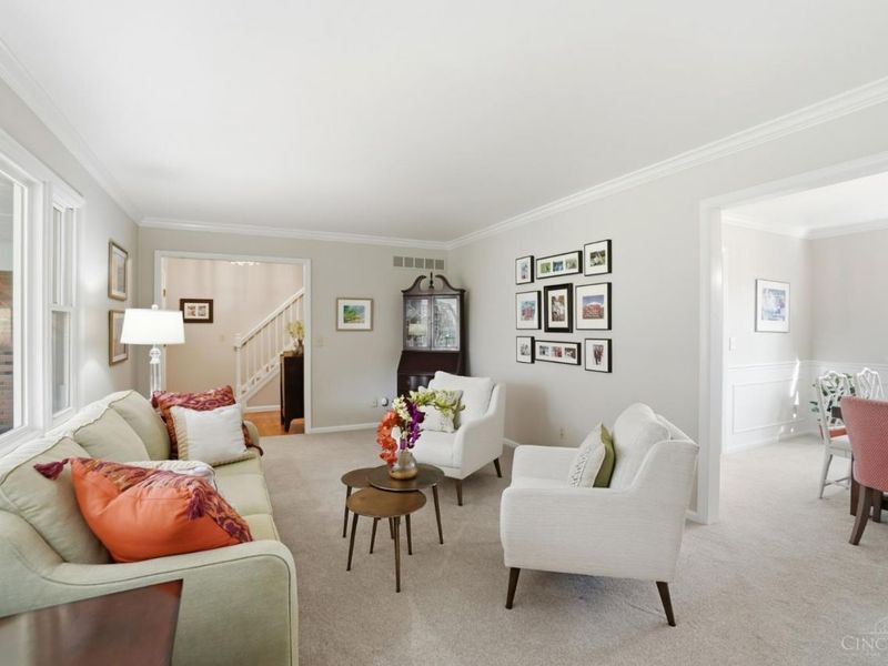 480 Flemridge Court, Wyoming, OH 45231 Photo 10