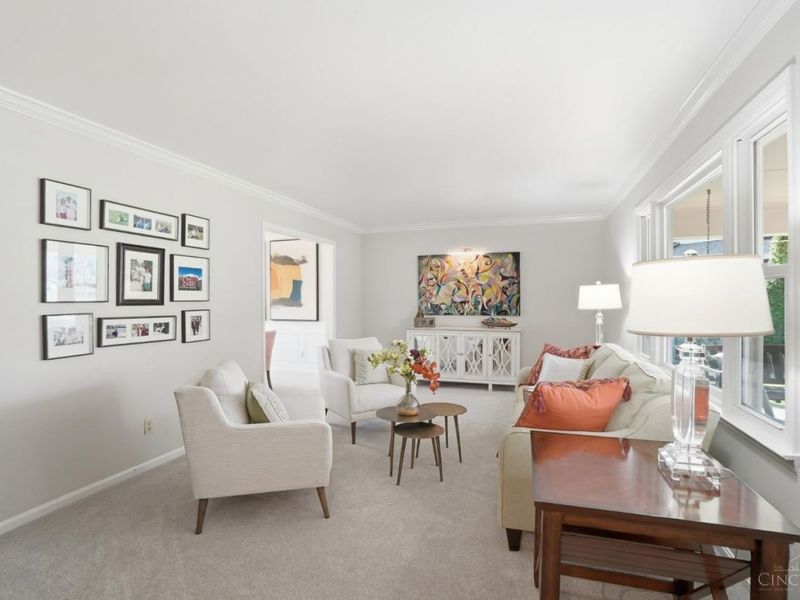 480 Flemridge Court, Wyoming, OH 45231 Photo 8