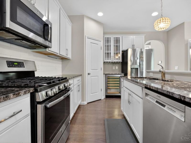 4940 Bouton Street, Cincinnati, OH 45208 Photo 12