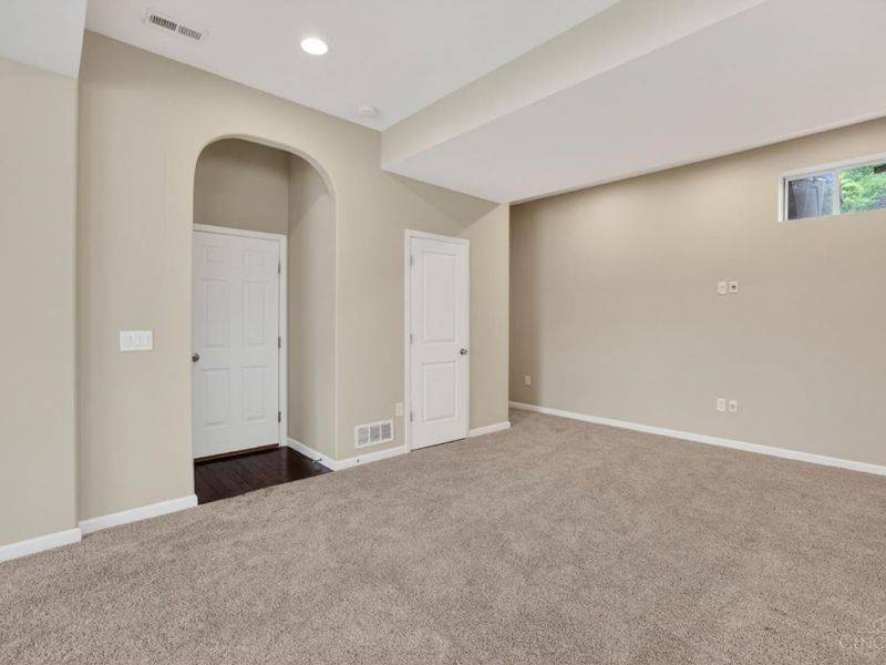 4940 Bouton Street, Cincinnati, OH 45208 Photo 6