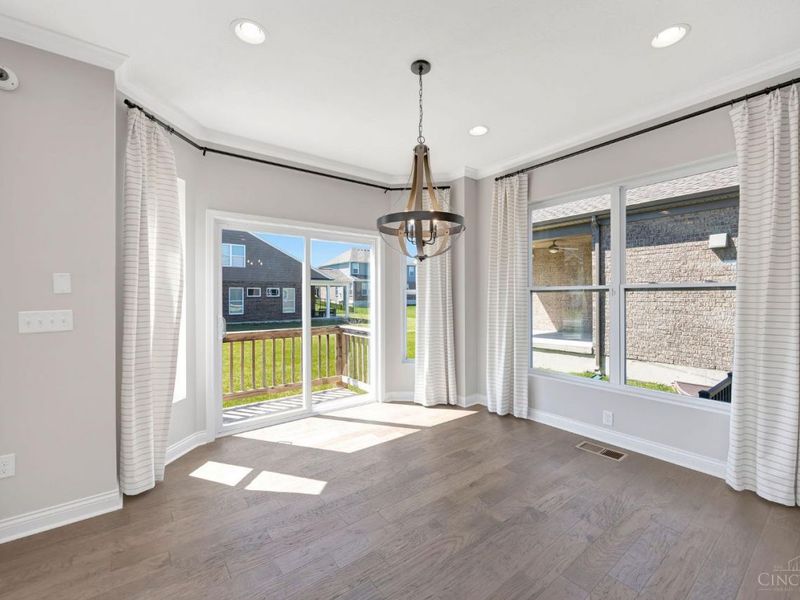 10010 Washington Glen Drive, Washington Township, OH 45458 Photo 12