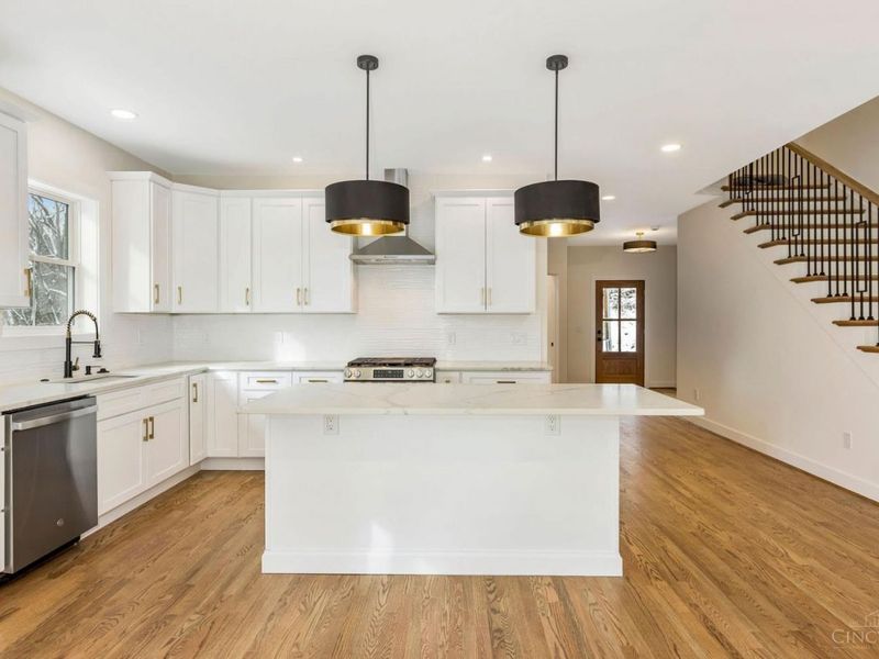 6845 E Fork Avenue, Cincinnati, OH 45227 Photo 17