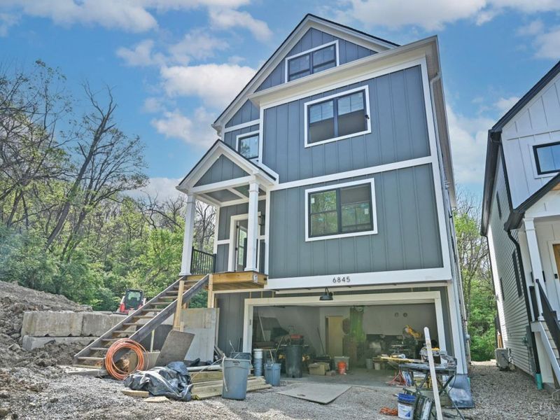 6845 E Fork Avenue, Cincinnati, OH 45227 Photo 2