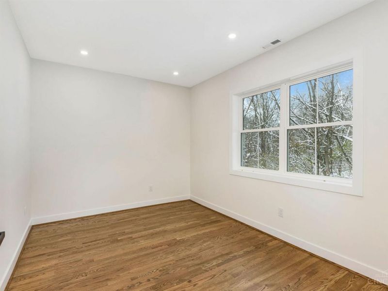 6845 E Fork Avenue, Cincinnati, OH 45227 Photo 20