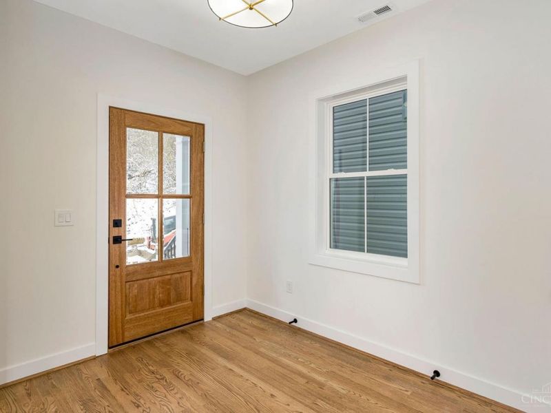 6845 E Fork Avenue, Cincinnati, OH 45227 Photo 22