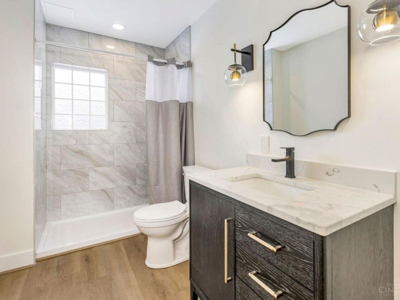 6845 E Fork Avenue, Cincinnati, OH 45227 Photo 37