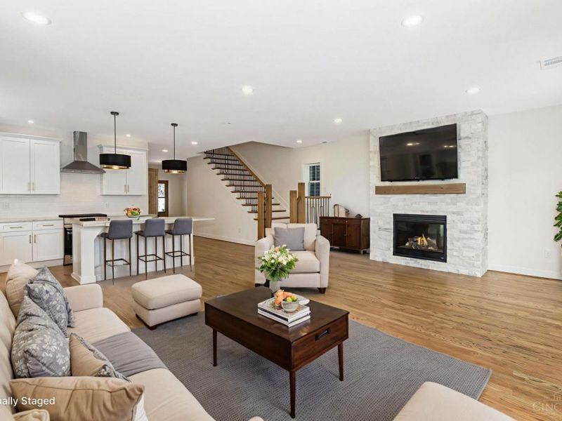 6845 E Fork Avenue, Cincinnati, OH 45227 Photo 8