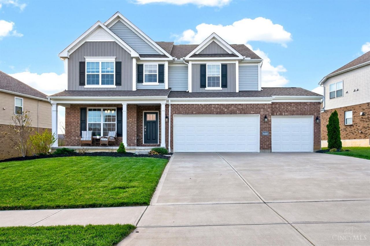 9460 W Meadow Drive, West Chester, OH 45069 Main Photo