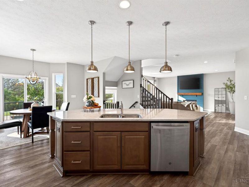 9460 W Meadow Drive, West Chester, OH 45069 Photo 18