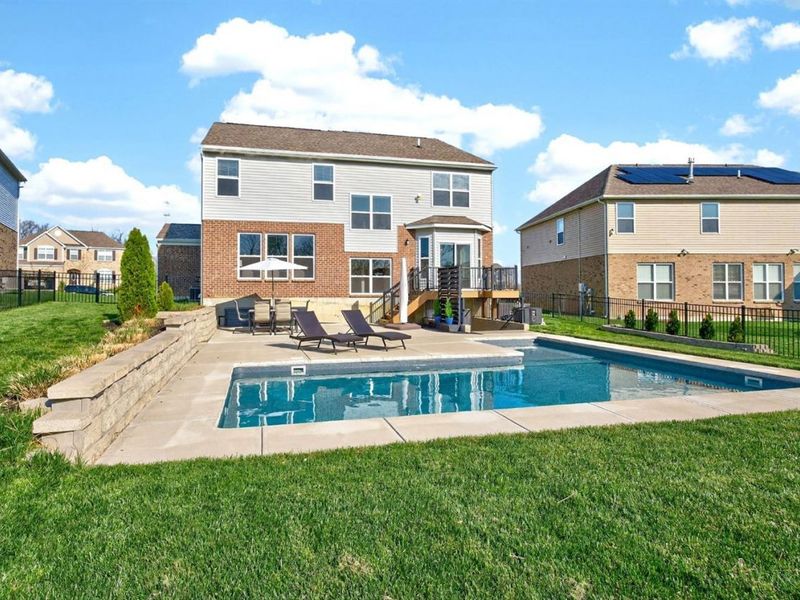 9460 W Meadow Drive, West Chester, OH 45069 Photo 6